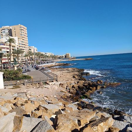 Playa De Los Naufragos Cozy Apartment With Pool Torrevieja Dış mekan fotoğraf